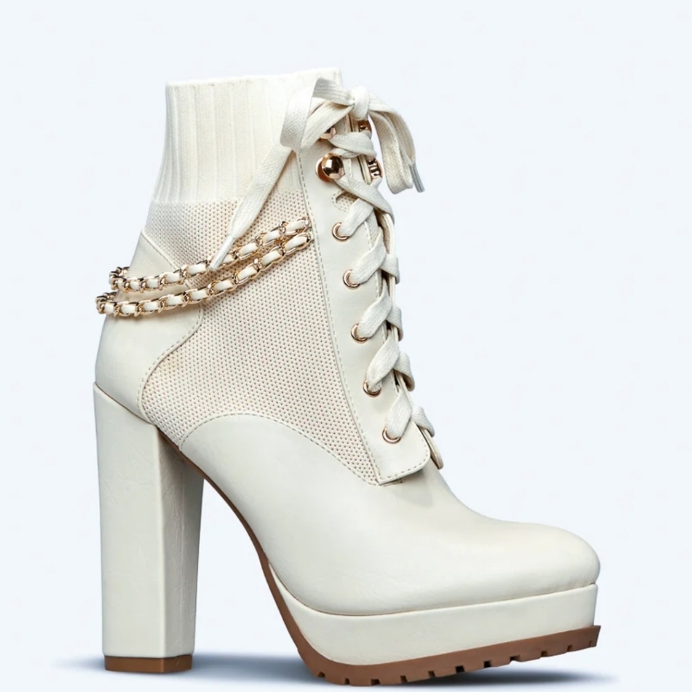 🌟 NEW 🌟 Booties - Picture 5 of 6